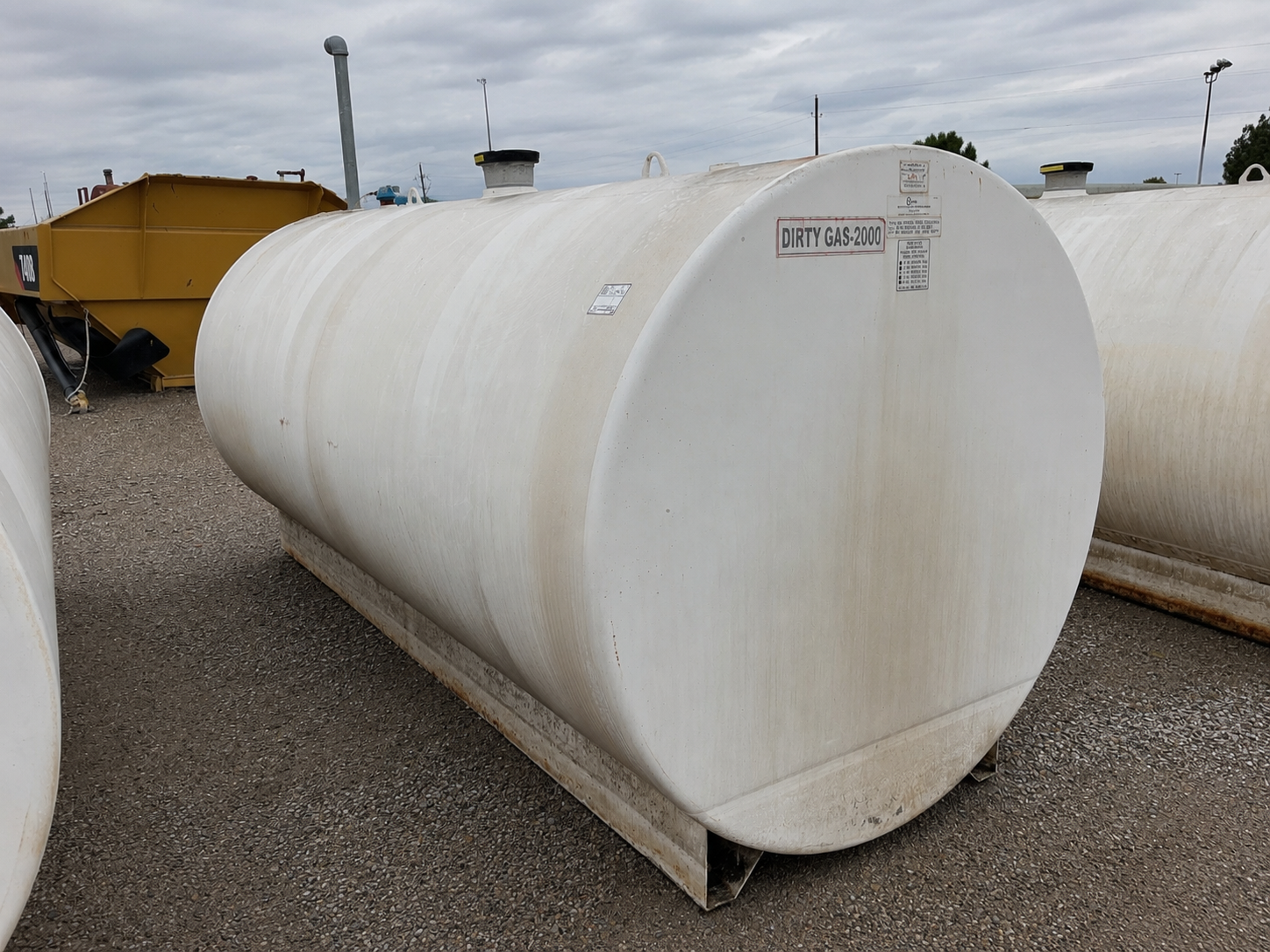 2000 gallon skid mounted steel bulk fuel storage tank - view 2
