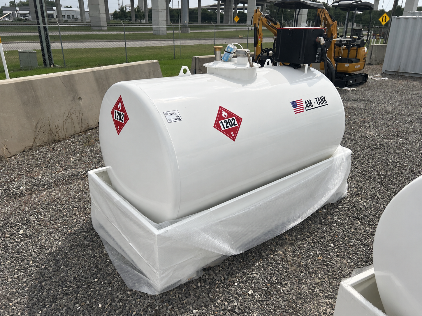AM Tank 490 gallon diesel fuel tank, bunded skid mounted steel with pump