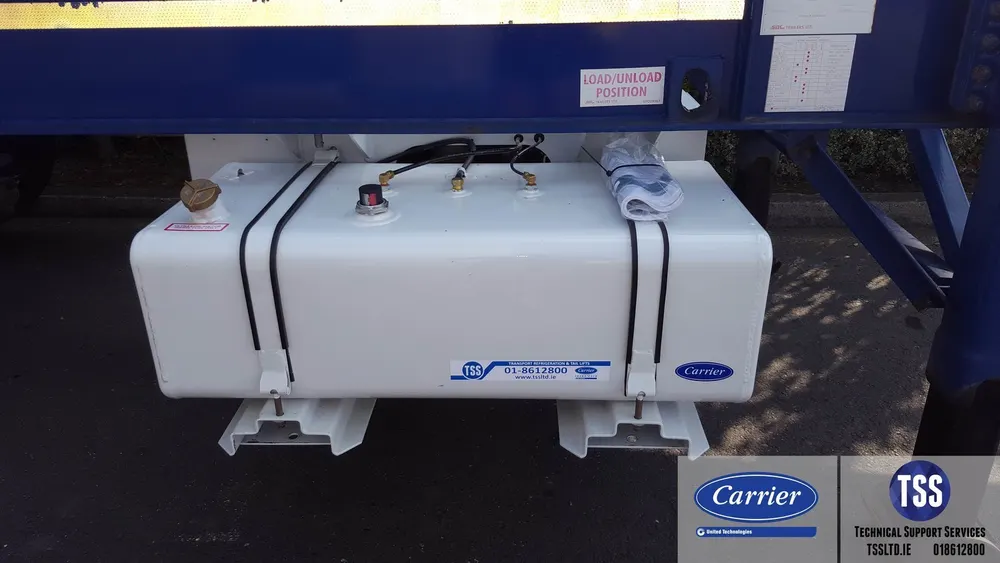 Carrier Transicold PowerLINE 15kW undermount genset fitted under a container chassis - view 4