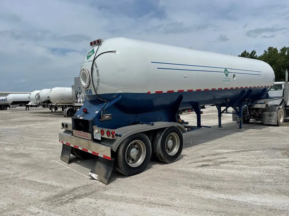 Superior 10,450 gallon anhydrous ammonia NH3 transport trailer with Blackmer pump - view 7