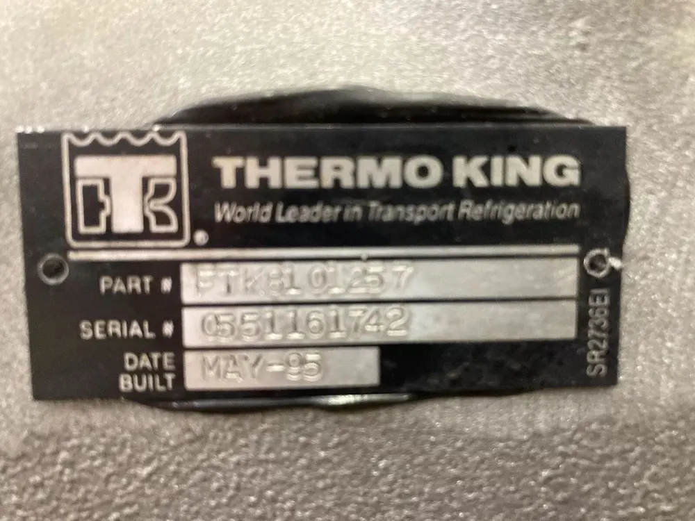 Isuzu D201 diesel engine for Thermo King transport refrigeration units - view 11