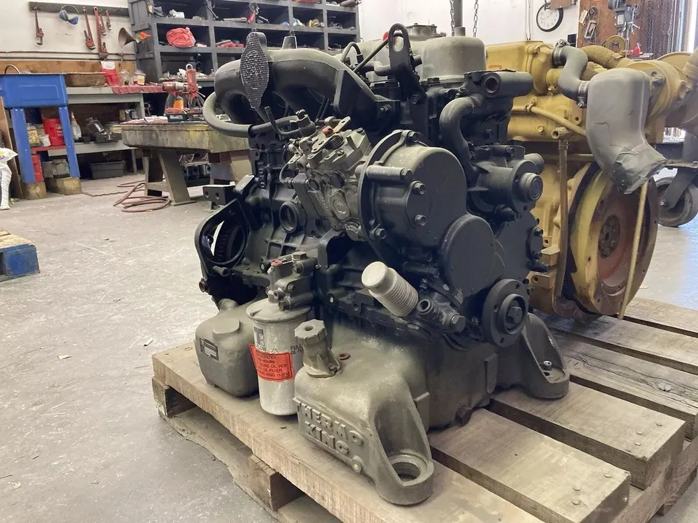 Isuzu D201 diesel engine for Thermo King transport refrigeration units - view 5