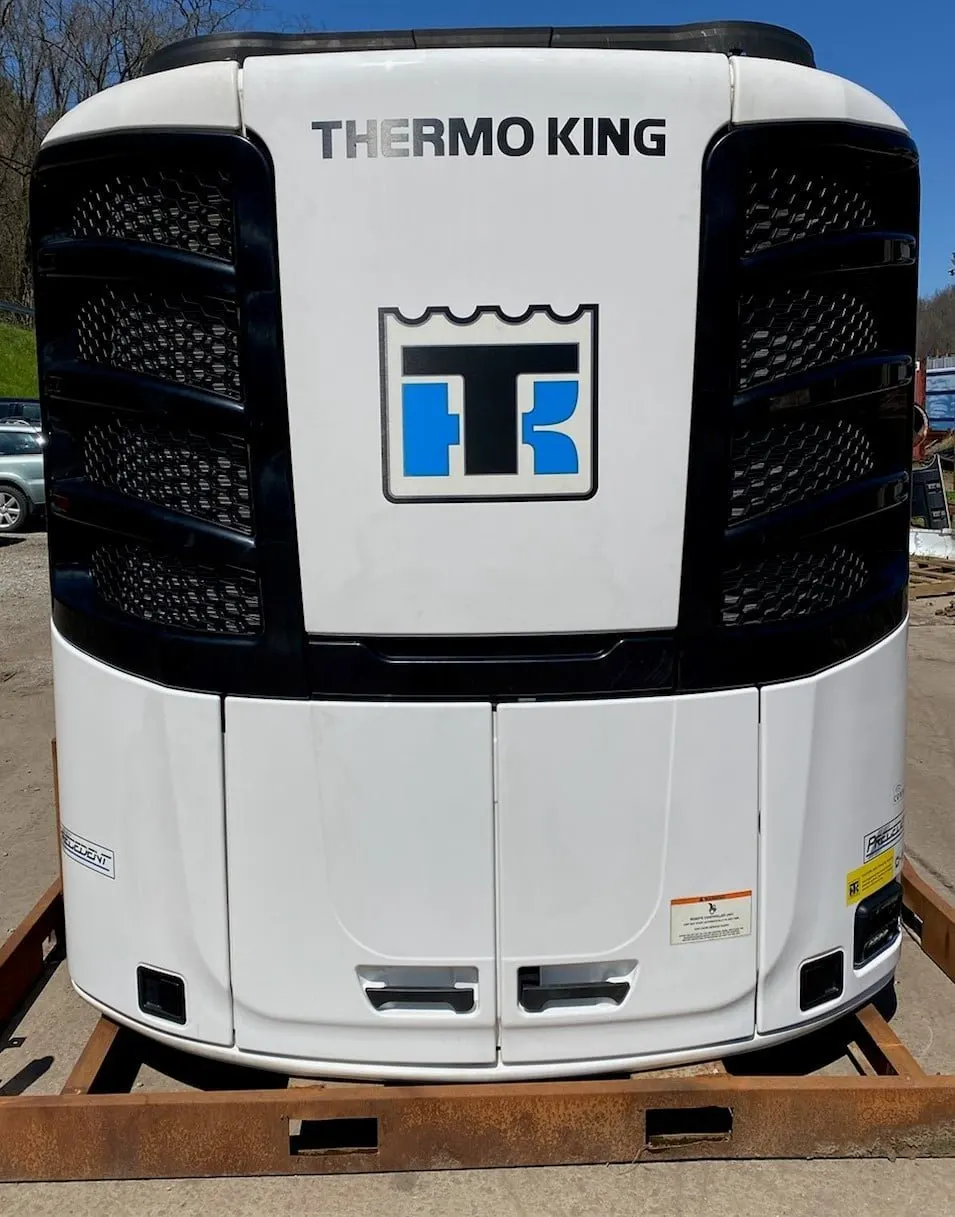Thermo King Precedent S-600 trailer refrigeration unit on a 53 foot reefer trailer - view 7
