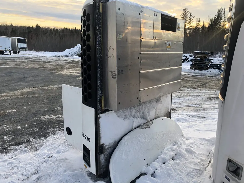 Thermo King SB-230 trailer refrigeration unit with SR-3 control system - view 3