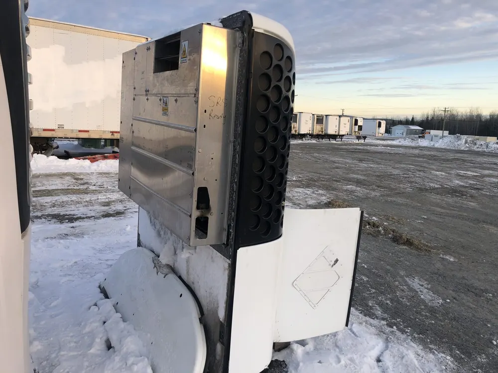 Thermo King SB-230 trailer refrigeration unit with SR-3 control system - view 4