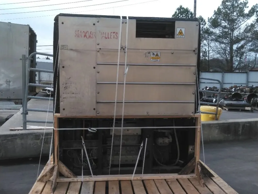Thermo King SB-230 trailer refrigeration unit with SR-3 control system - view 6