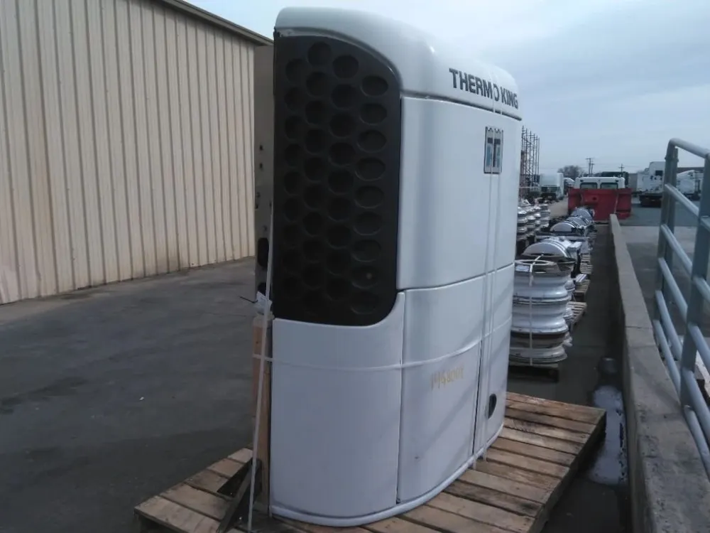 Thermo King SB-230 trailer refrigeration unit with SR-3 control system - view 7