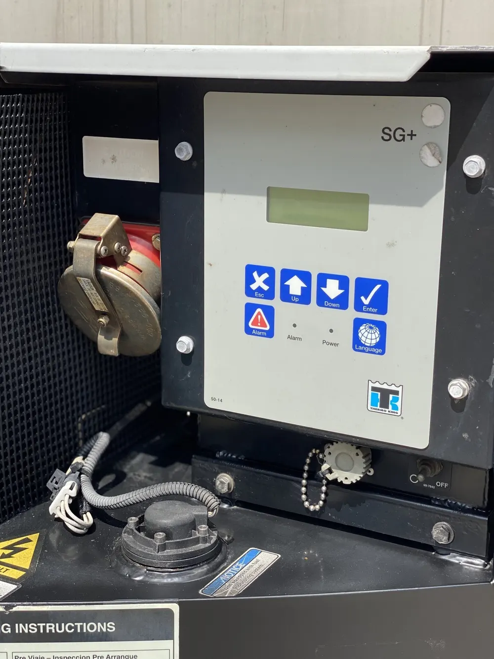 Thermo King SG-3000 clip-on genset mounted on the front of a refrigerated container - view 12