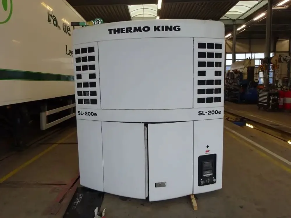 Thermo King SL-200e trailer refrigeration unit with electric standby - view 2