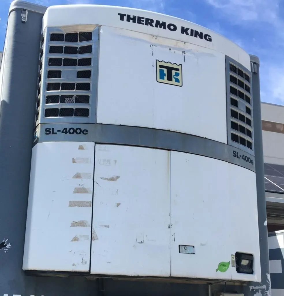 Thermo King SL-400e high capacity trailer refrigeration unit with electric standby